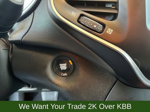 Used 2022 Jeep Cherokee Latitude Lux image 27