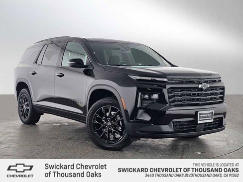 New 2026 Chevrolet Traverse LT w/ Midnight/Sport Edition image 1