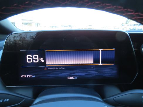 Used 2024 Chevrolet Equinox EV RS image 18