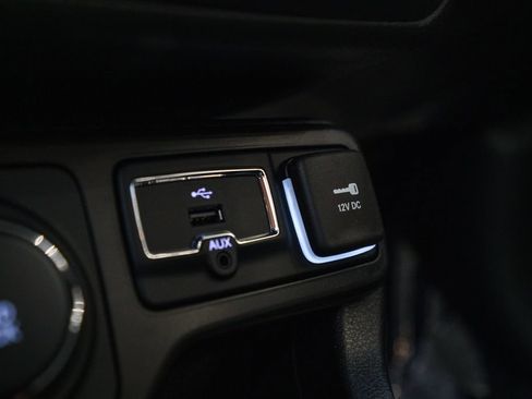 Used 2020 Jeep Renegade Altitude AWD/4WD image 26