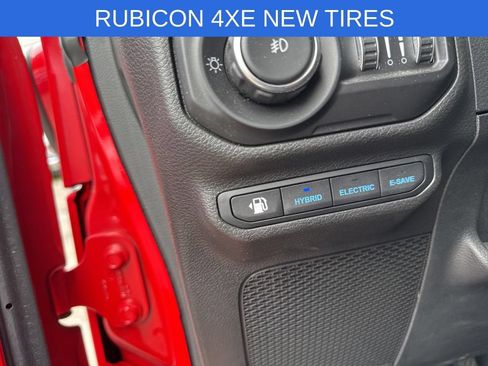 Used 2021 Jeep Wrangler Unlimited Rubicon 4xe w/ Steel Bumper Group AWD/4WD image 19