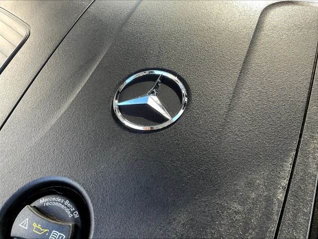 Used 2026 Mercedes-Benz GLC 300 4MATIC image 33