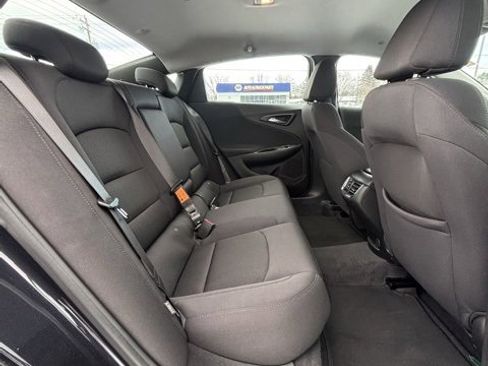 Used 2023 Chevrolet Malibu LT image 16