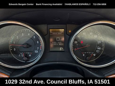 Used 2013 Jeep Grand Cherokee Overland AWD/4WD image 19