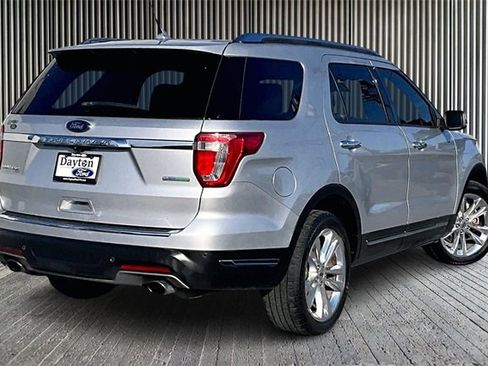 Used 2019 Ford Explorer Limited w/ Ford Safe & Smart Package image 2