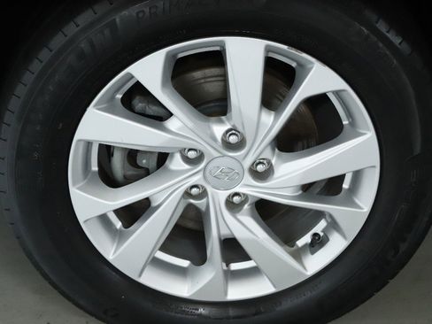 Used 2020 Hyundai Tucson SE image 39