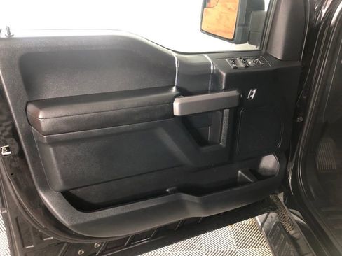 Used 2019 Ford F150 XLT w/ Equipment Group 302A Luxury AWD/4WD image 59