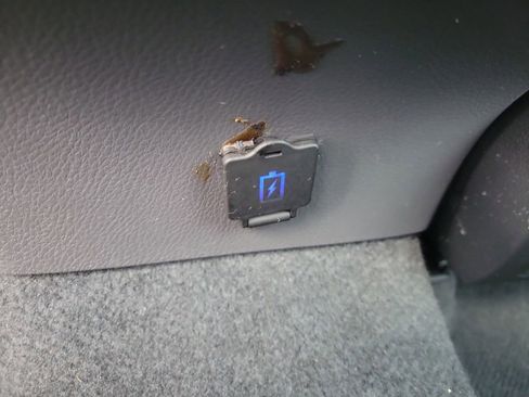 Used 2024 Toyota Camry LE image 11