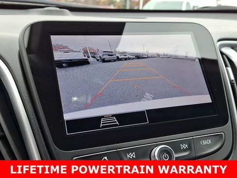 Used 2023 Chevrolet Malibu LT image 17