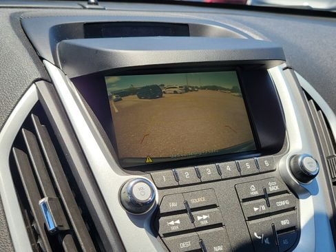 Used 2017 GMC Terrain SLE w/ Technology Package FWD image 31
