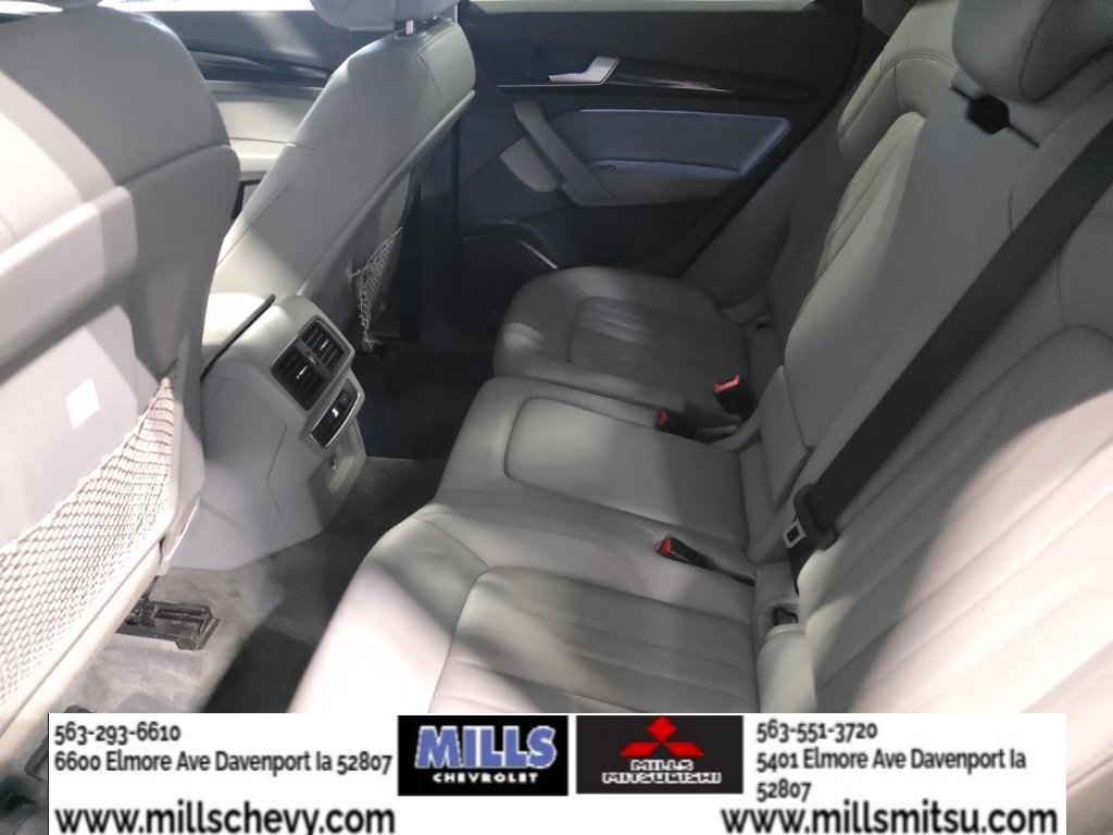 Used 2020 Audi Q5 2.0T Premium w/ Convenience Package AWD/4WD image 21