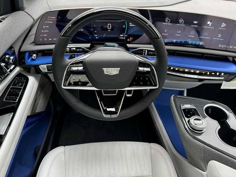 New 2026 Cadillac Optiq Sport 2 image 14