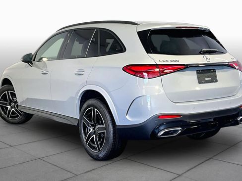 New 2026 Mercedes-Benz GLC 300 4MATIC image 3