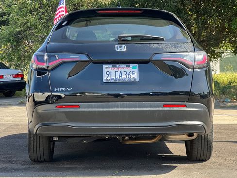 Used 2024 Honda HR-V LX image 5