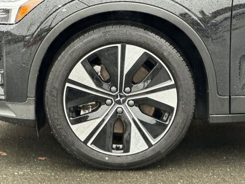 Used 2024 Polestar Polestar 2 w/ Pilot Pack image 11