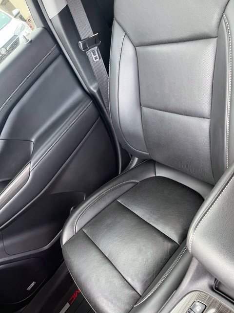 Certified 2023 GMC Acadia SLT w/ Elevation Edition AWD/4WD image 21