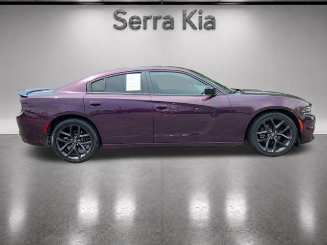 Used 2020 Dodge Charger SXT w/ Blacktop Package RWD image 6