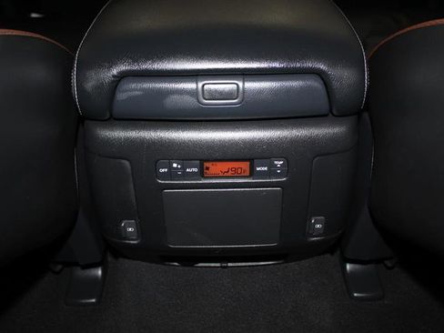 Used 2018 Nissan Armada SL w/ Premium Package AWD/4WD image 28