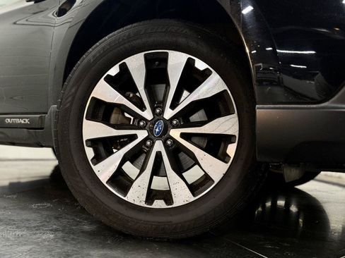 Used 2015 Subaru Outback 2.5i Limited image 9