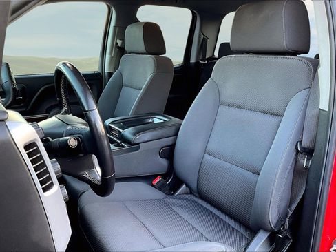 Used 2019 GMC Sierra 1500 SLE w/ SLE Value Package image 14