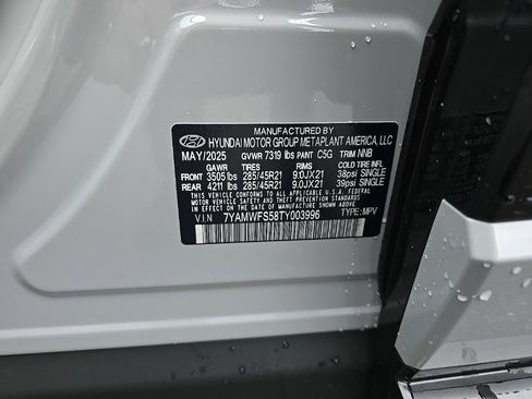 Certified 2026 Hyundai Ioniq 9 Limited image 44