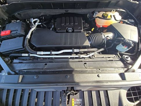 Used 2023 Chevrolet Silverado 1500 Custom w/ LPO, Dark Essentials Package AWD/4WD image 7