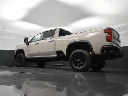 New 2026 Chevrolet Silverado 2500 ZR2 AWD/4WD image 63