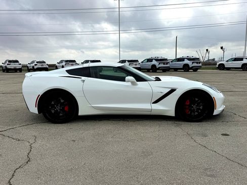 Used 2015 Chevrolet Corvette Stingray Z51 3LT w/ 3LT Preferred Equipment Group image 6