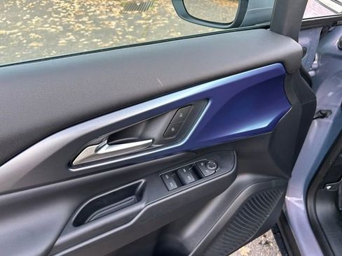 New 2026 Chevrolet Equinox EV LT image 17