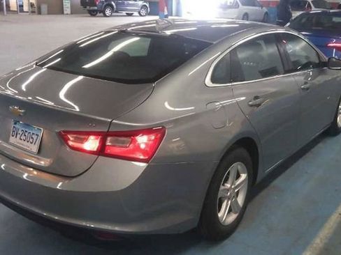 Used 2023 Chevrolet Malibu LT image 10