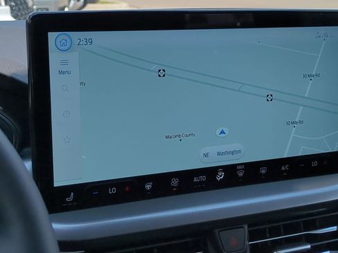 New 2025 Ford Escape SE image 25