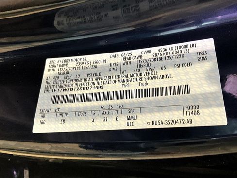 Used 2025 Ford F250 Lariat AWD/4WD image 20