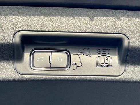 New 2026 Ford Explorer Active w/ Active Comfort Package image 5