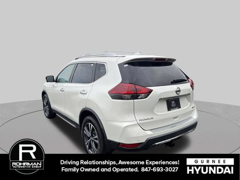 Used 2020 Nissan Rogue SV w/ Premium Package AWD/4WD image 7