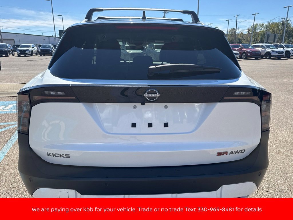 Certified 2025 Nissan Kicks SR AWD/4WD image 6