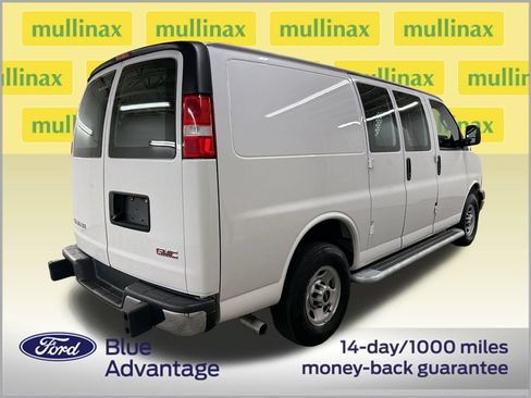 Used 2024 GMC Savana 2500 w/ Driver Convenience Package RWD image 4