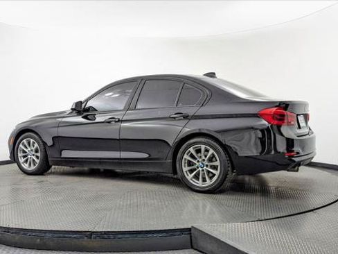 Used 2018 BMW 320i Sedan RWD image 6