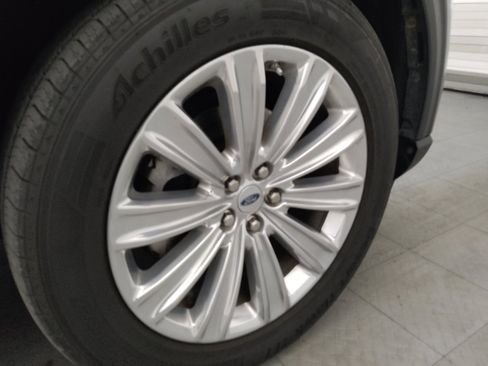 Used 2020 Ford Explorer Limited w/ Class III Trailer Tow Package AWD/4WD image 31