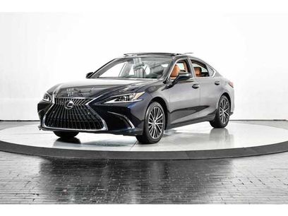 Certified 2025 Lexus ES 350 w/ Premium Package