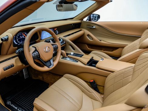 Used 2021 Lexus LC 500 Convertible w/ Touring Package RWD image 2