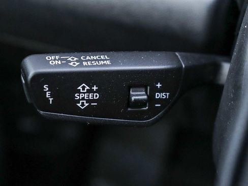 New 2025 Audi Q5 Premium image 30