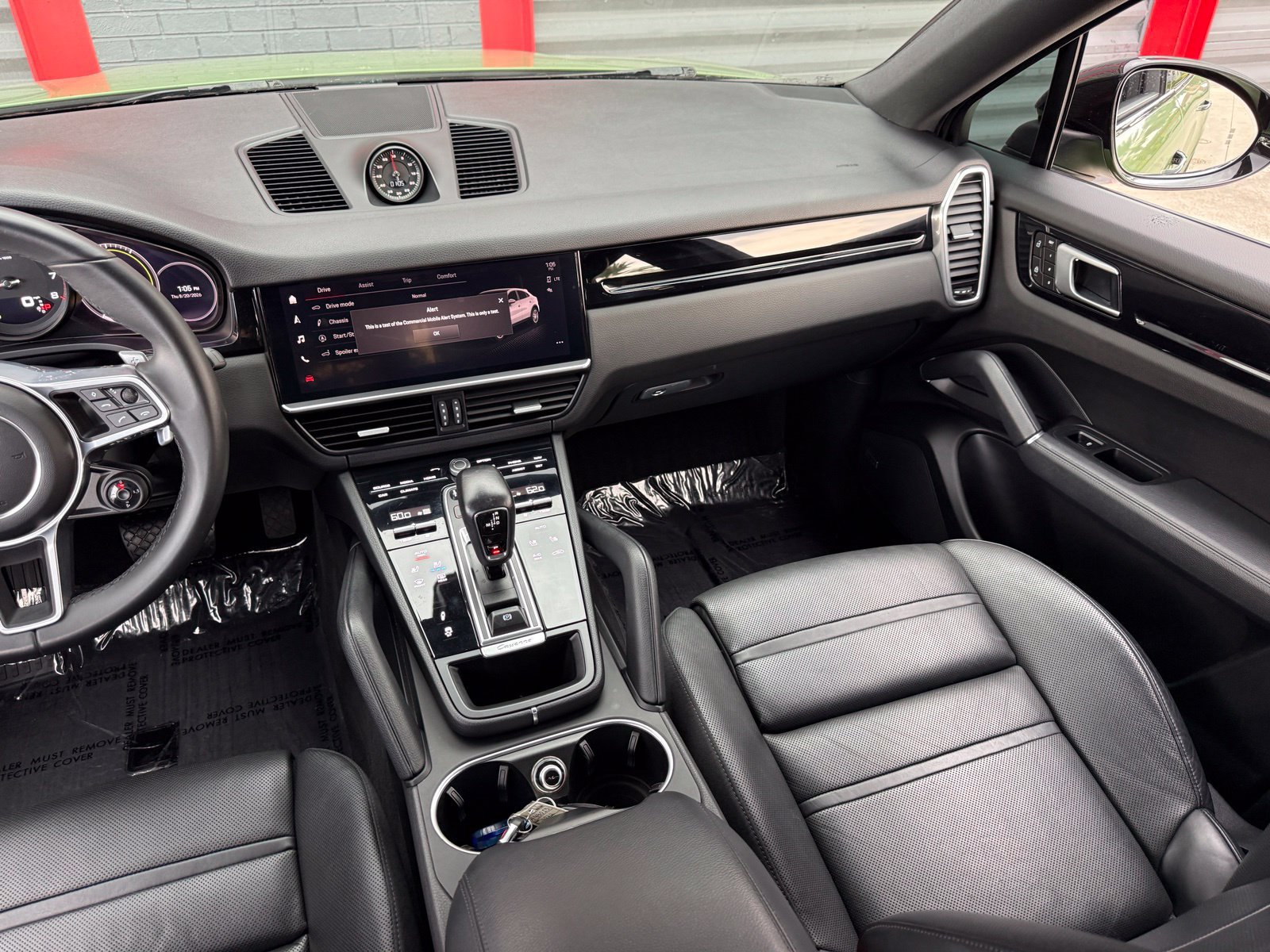 Used 2022 Porsche Cayenne Coupe AWD/4WD image 34