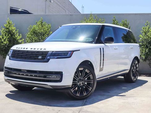 New 2026 Land Rover Range Rover Long Wheelbase SE AWD/4WD image 1