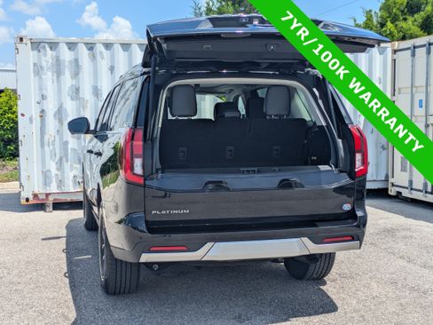 Certified 2025 Ford Expedition Platinum AWD/4WD image 14