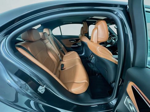Certified 2025 Mercedes-Benz C 300 Sedan image 31