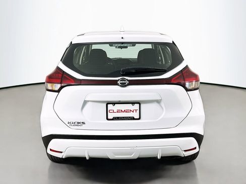 Used 2024 Nissan Kicks S image 8