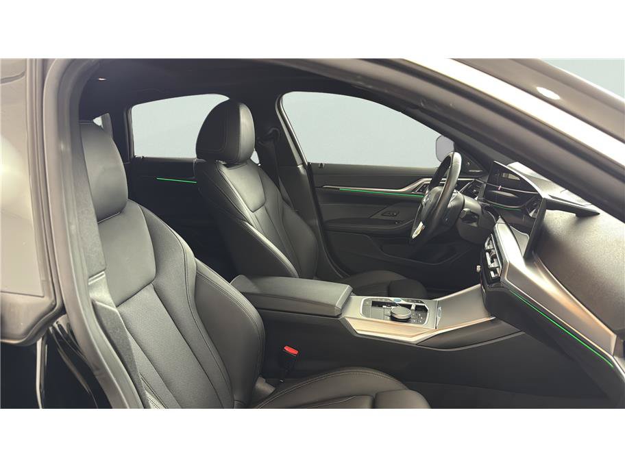 Used 2023 BMW i4 eDrive40 RWD image 18