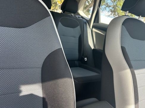 New 2026 Volkswagen Taos S image 31