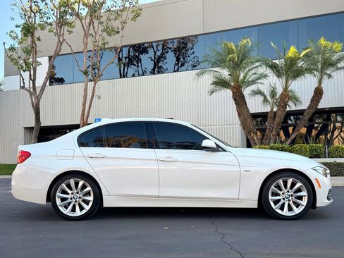 Used 2017 BMW 320i Sedan image 2