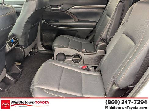 Used 2019 Toyota Highlander Limited AWD/4WD image 36